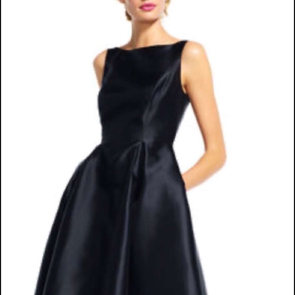 ❤️ ADRIANNA PAPELL PLUS MIKADO FIT & FLARE DRESS❤️